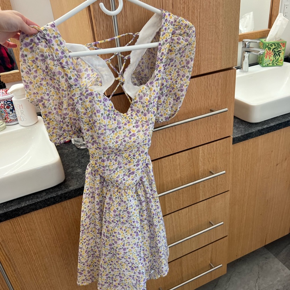 Women’s Bardot XS- Spring floral dress